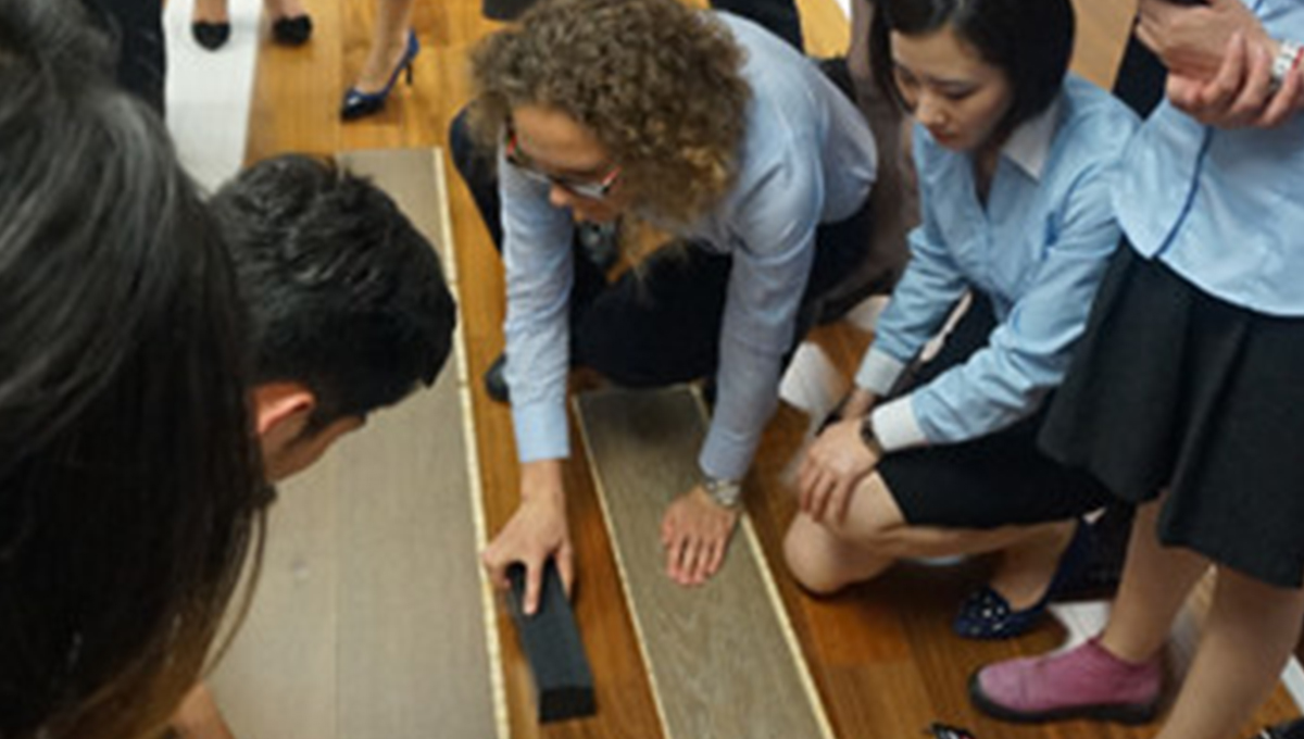 瑞典Kahrs集團在得高進行產(chǎn)品培訓(xùn) 2 瑞典Kahrs集團在得高進行產(chǎn)品培訓(xùn) 2