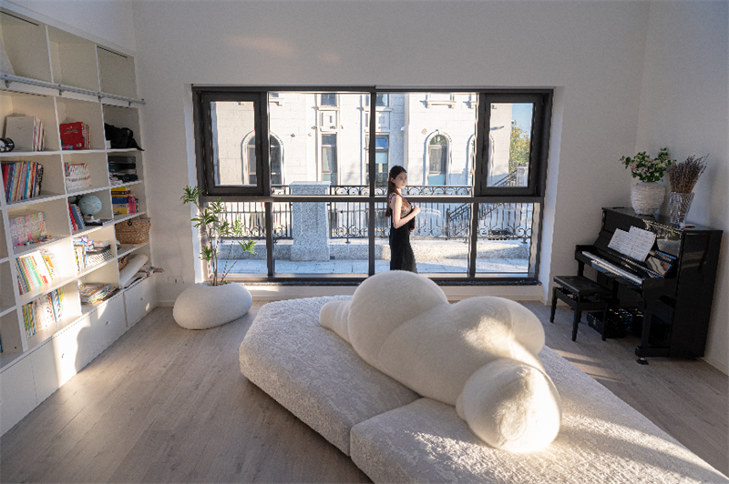 Room Tour|600㎡海濱別墅,沉浸式悅享極簡家居風尚 image2