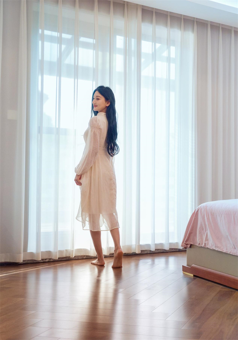 電影感Plog|優(yōu)雅克制的高級感·意式風別墅 image9 電影感Plog|優(yōu)雅克制的高級感·意式風別墅 image9