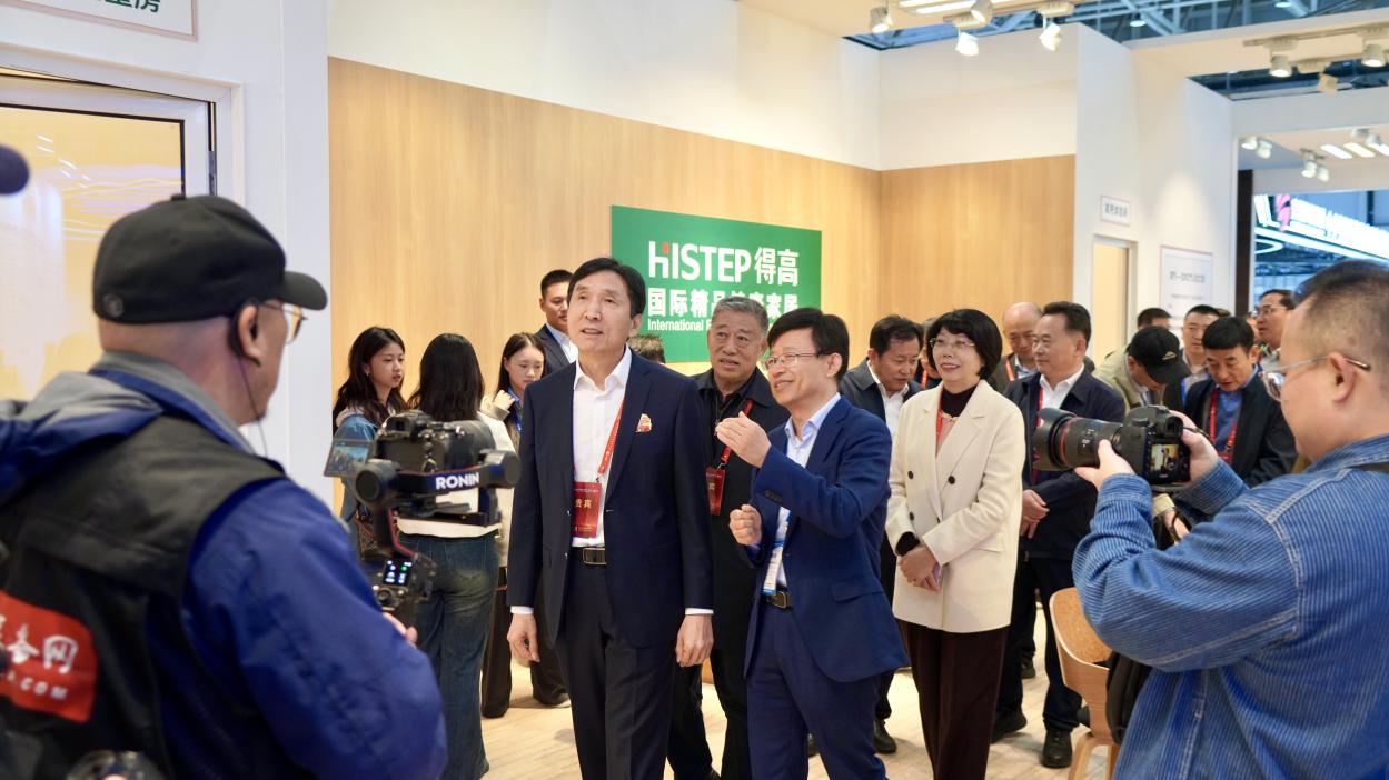 得高亮相第86屆中國教裝展,“生命氧”重構健康學習新場景 圖片5 得高亮相第86屆中國教裝展,“生命氧”重構健康學習新場景 圖片5