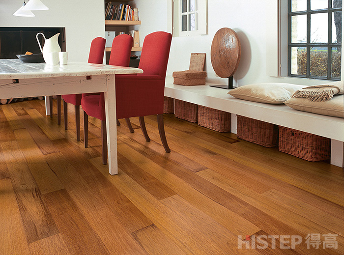實木復合地板為什么選擇得高地板牌子？ 三層實木復合地板2