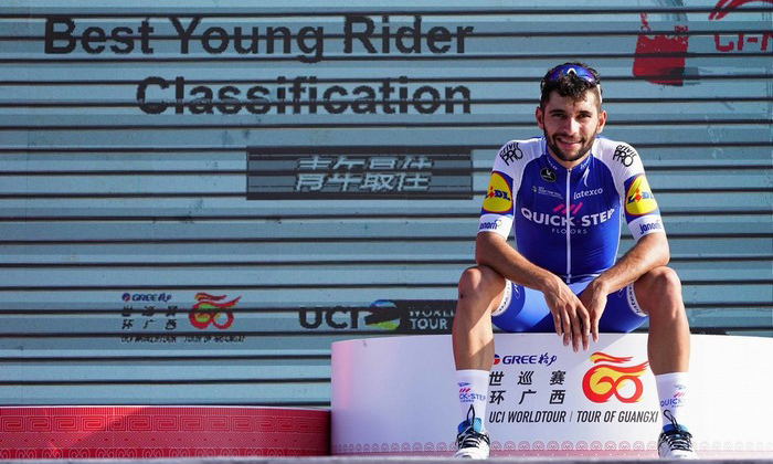 【世巡賽·環(huán)廣西】快步地板車隊(duì)，快人一步，豪奪3連冠